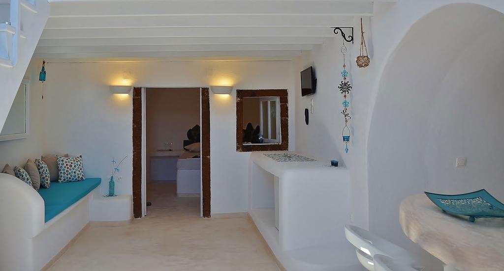 Fira White Residence Habitación foto
